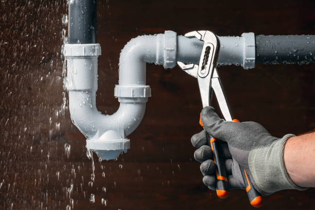 Professional Sewer Line Repair technician working in Onemo, VA